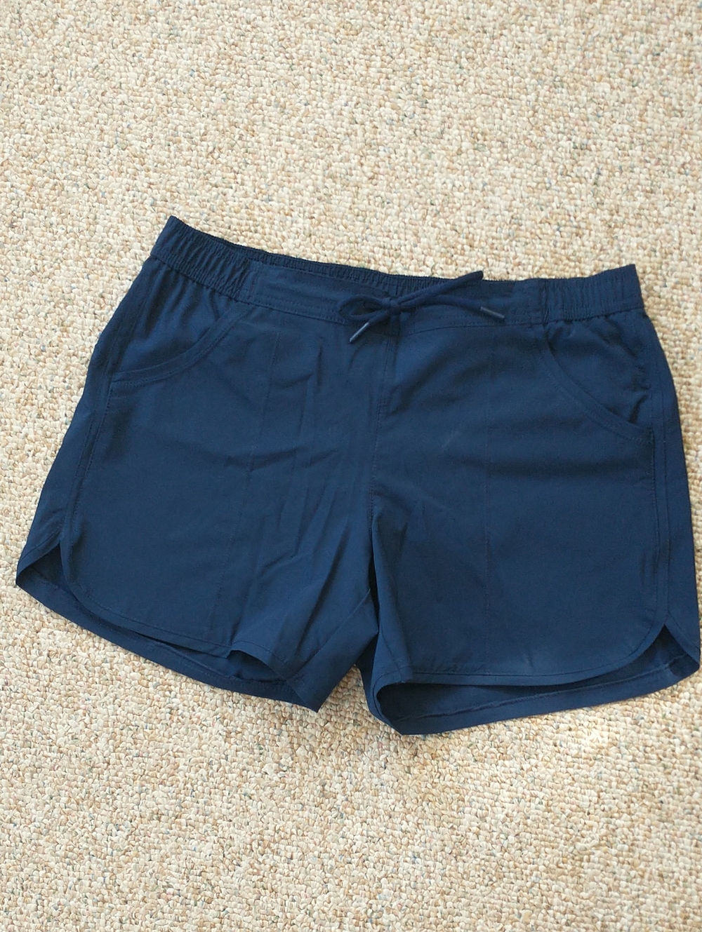 NWOT Lands' End Quick Dry Board Swim Shorts With Liner 4.5" Inseam Size 10